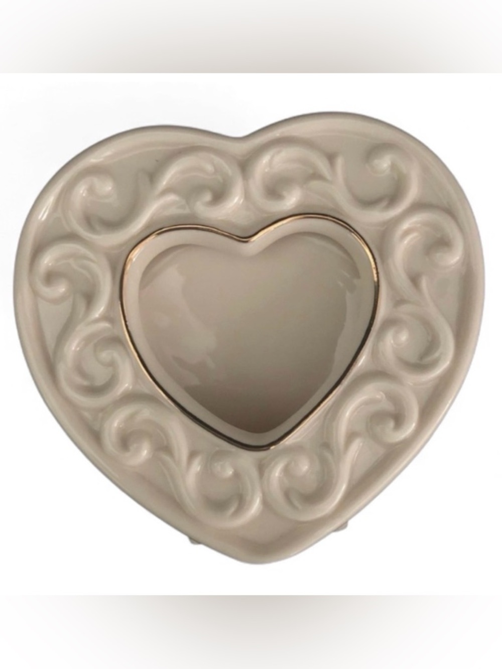 Lenox Mini Porcelain Heart Picture Frame with Delicate Scrolling & Gold Accent